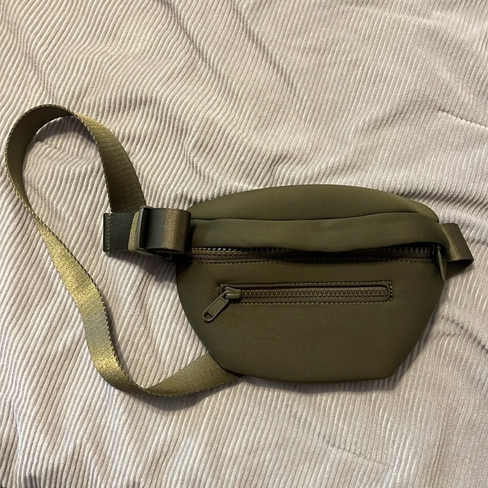 Quince Olive Green Neoprene Belt Bag